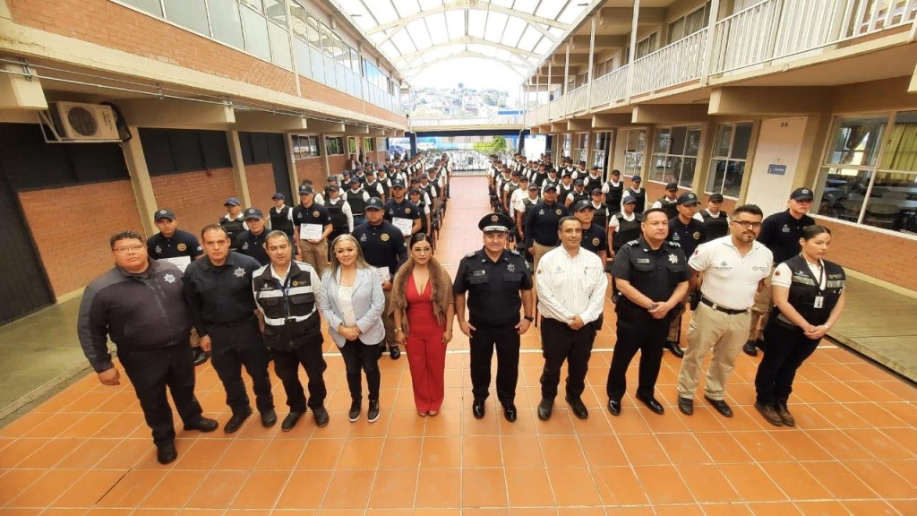 Futuros policías estatales reciben capacitación en Protección&nbsp;Civil.