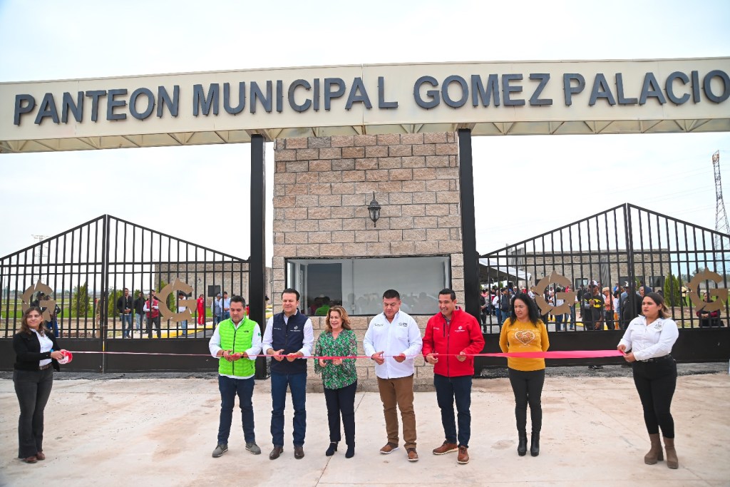 Entregan Gobernador y Alcaldesa, Nuevo Panteón Municipal Gómez&nbsp;Palacio.