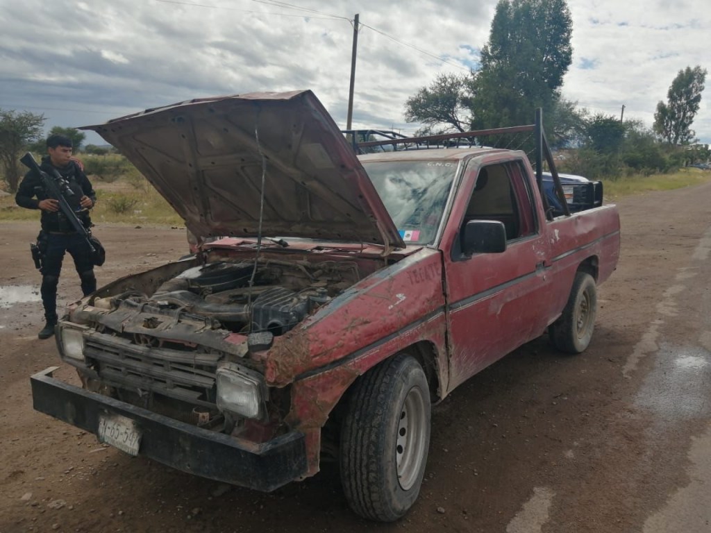 Agentes estatales recuperan vehículo robado en Vicente&nbsp;Guerrero.