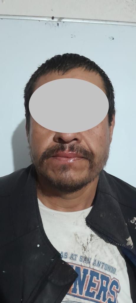 Padre y madre son detenidos por agredir  a sus hijos en&nbsp;Nazas.