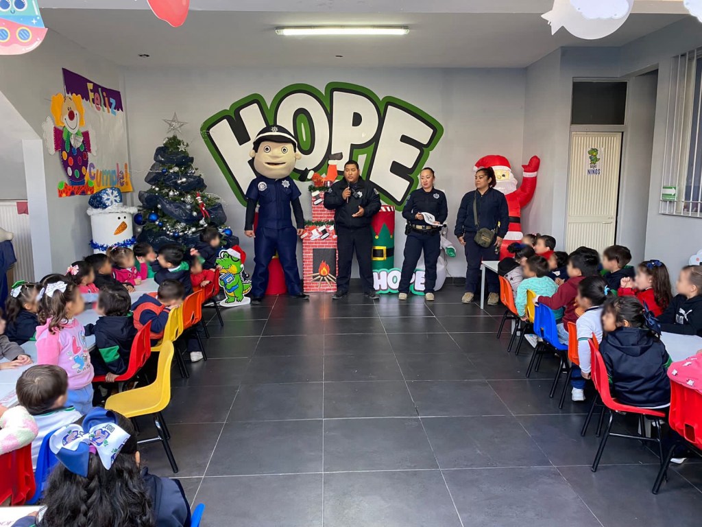 Conviven policías con niños de Gómez&nbsp;Palacio.