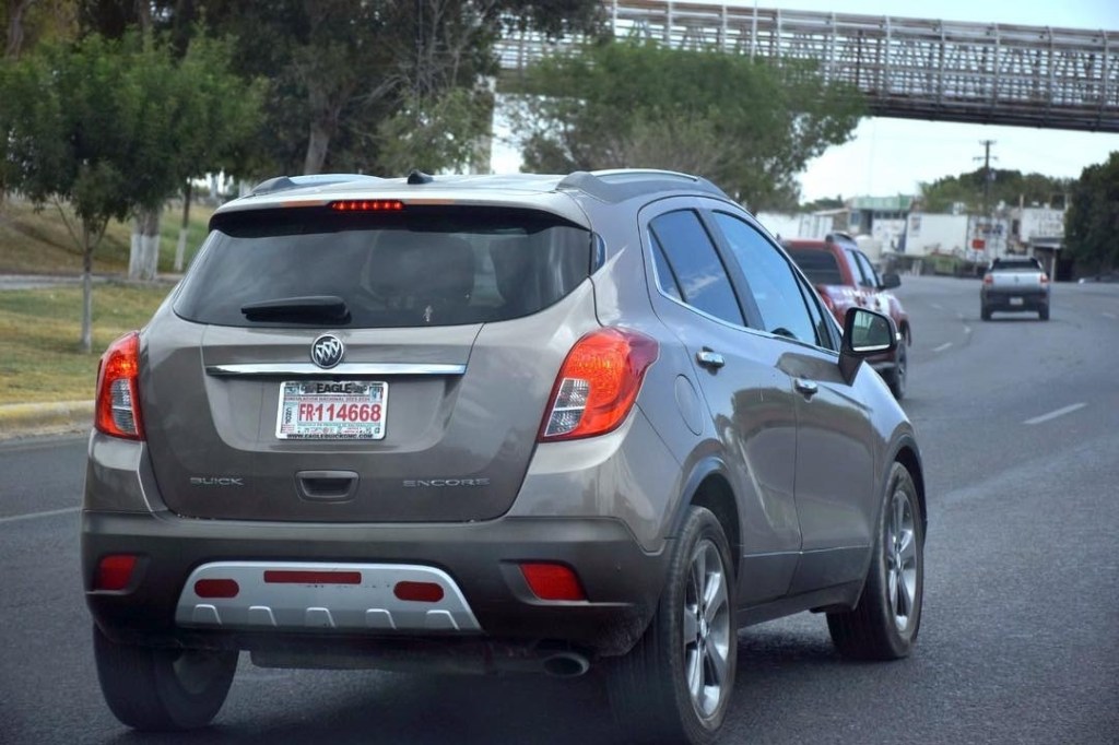 Ayuntamiento de Gómez Palacio apoya en el trámite ante el&nbsp;Repuve