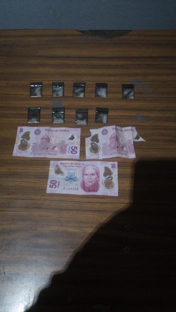 Aseguran Estatales a dos presuntos&nbsp;narcomenudistas&nbsp;con cristal en Gómez&nbsp;Palacio